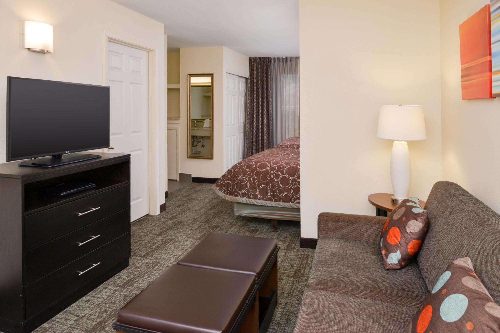 Staybridge Suites Dallas/Addison, An Ihg Hotel Exterior photo